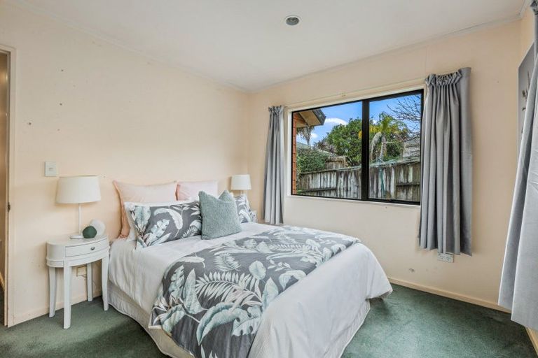 Photo of property in 47 Jelas Road, Red Beach, 0932