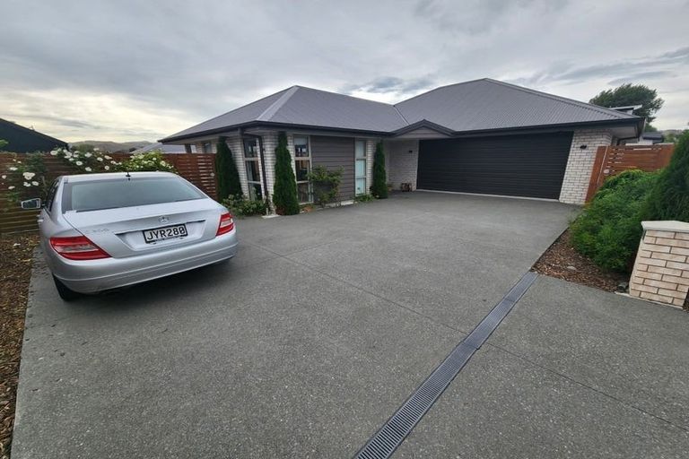 Photo of property in 8 Foden Lane, Halswell, Christchurch, 8025