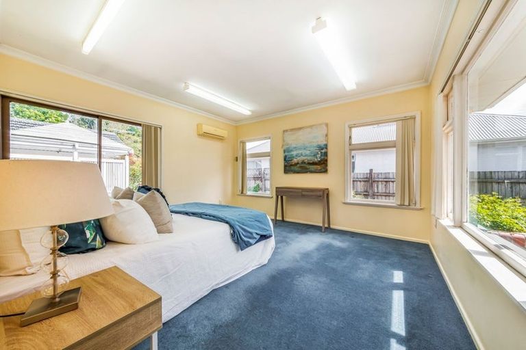 Photo of property in 213 Memorial Avenue, Burnside, Christchurch, 8053