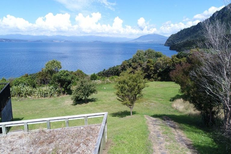 Photo of property in 18 Te Amio Place, Kuratau, Turangi, 3381