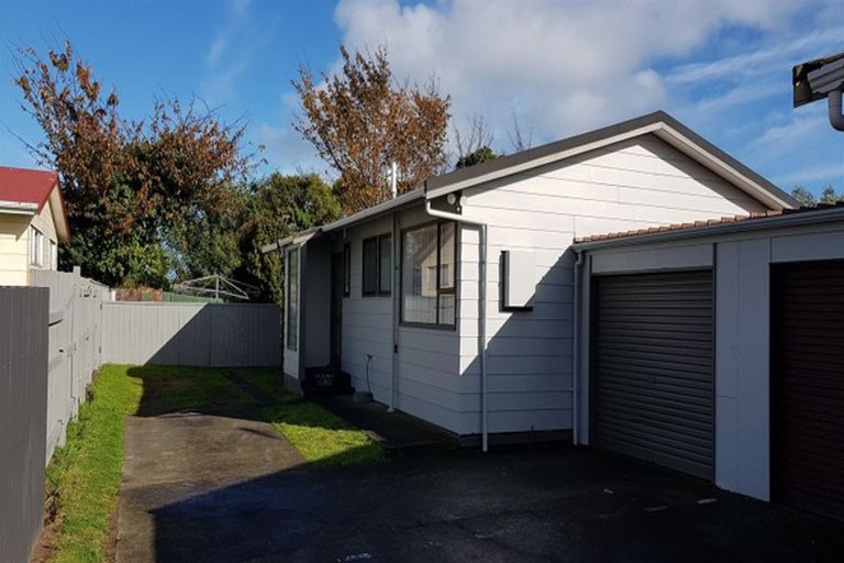 Photo of property in 7b Cypress Grove, Paraparaumu, 5032