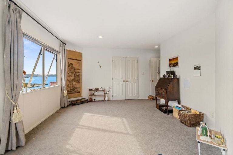 Photo of property in 29 Ferntree Terrace, West Harbour, Auckland, 0618