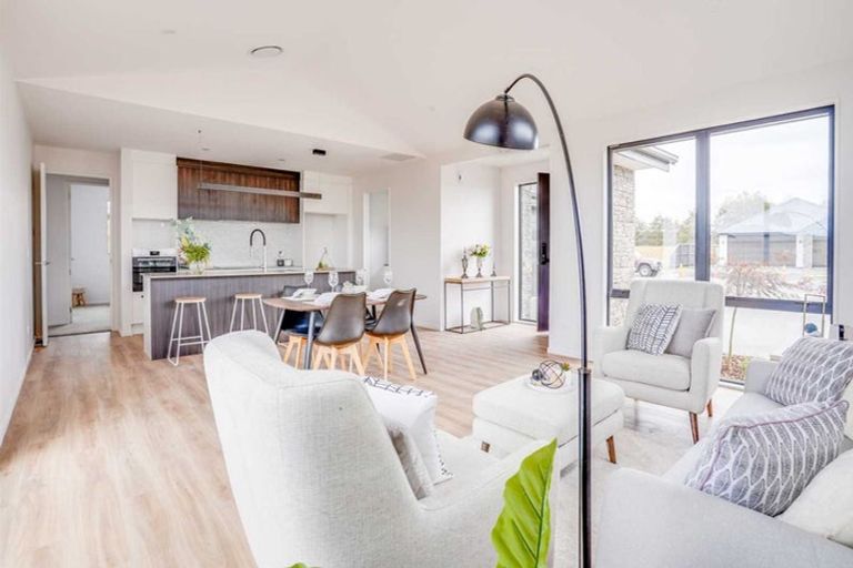 Photo of property in 46 Whitburn Avenue, Halswell, Christchurch, 8025