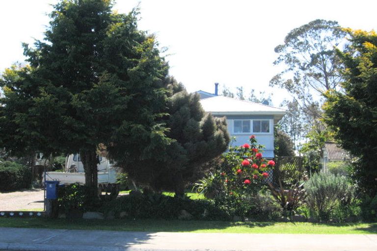 Photo of property in 3 White Street, Whitianga, 3510