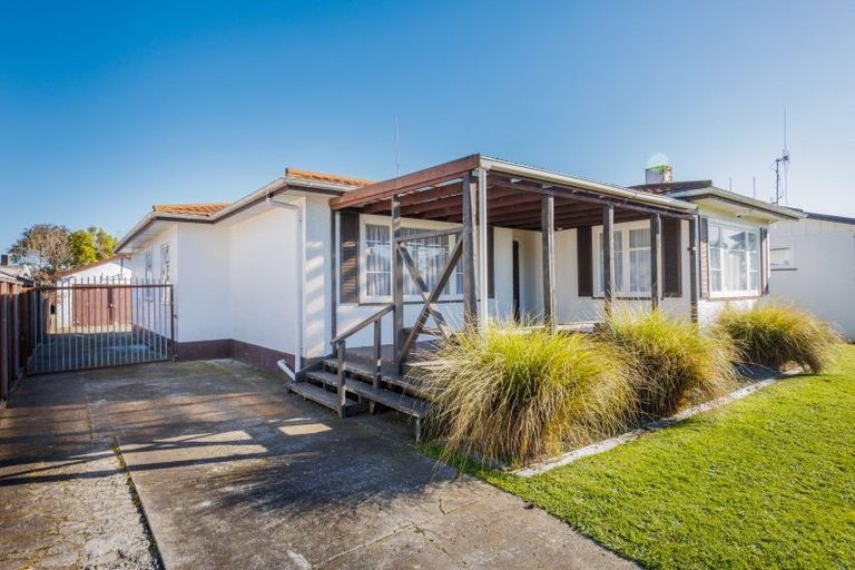 Photo of property in 14 Kingston Street, Awapuni, Palmerston North, 4412