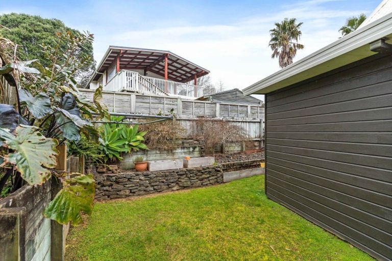 Photo of property in 105 Bruce Wallace Place, Whangamata, 3620