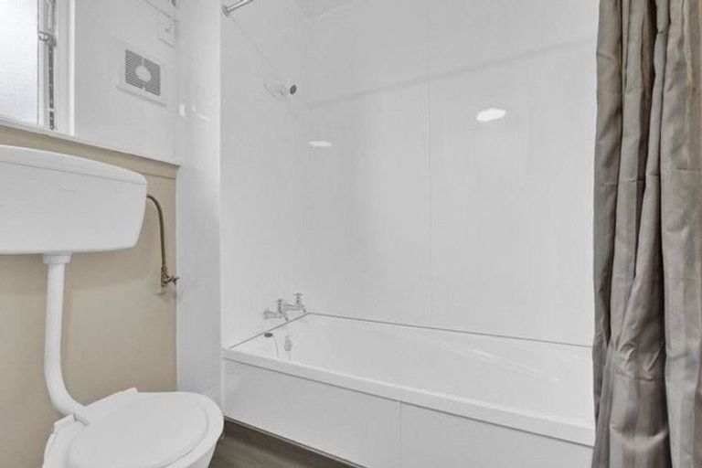 Photo of property in 24b Morley Street, Bryndwr, Christchurch, 8053