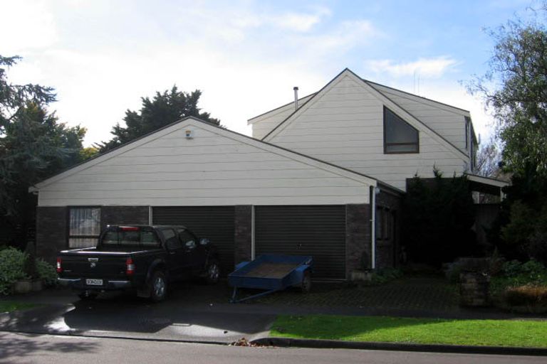 Photo of property in 14 Lane Place, Awapuni, Palmerston North, 4412