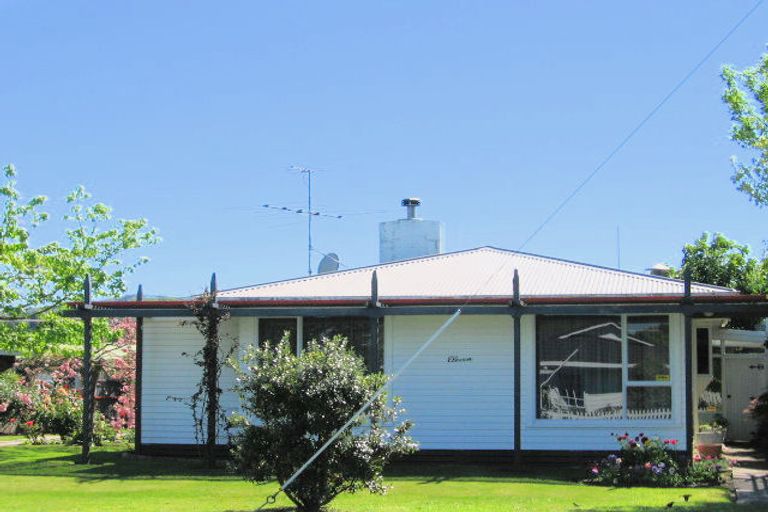 Photo of property in 11 Emily Street, Riverdale, Gisborne, 4010