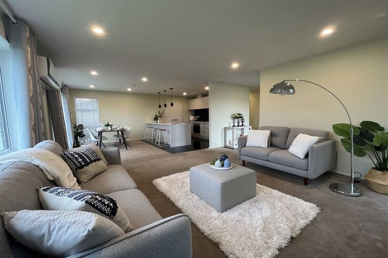 Photo of property in 112 Caulfield Avenue, Halswell, Christchurch, 8025