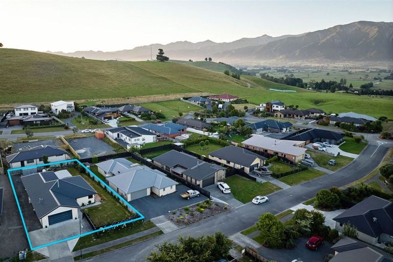 Photo of property in 6 Tauhou Place, Kaikoura, 7300