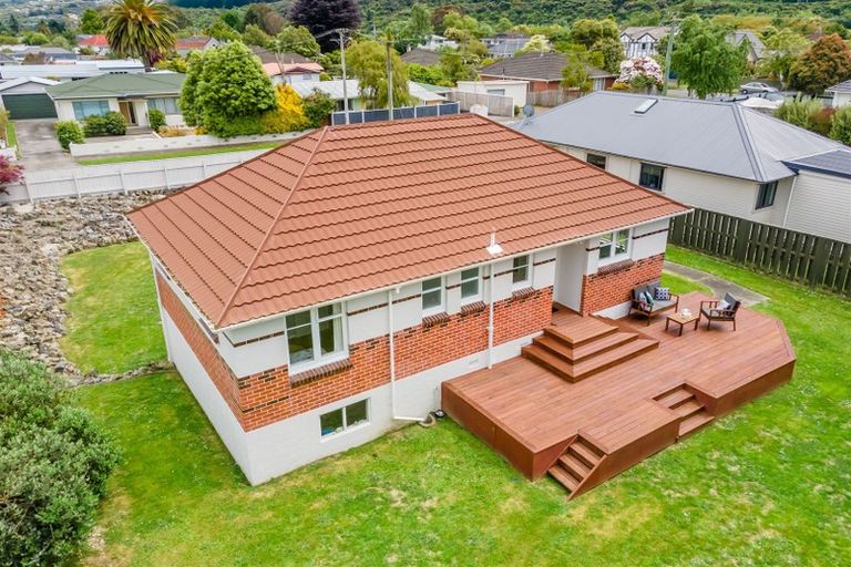 Photo of property in 4 Ventura Avenue, Ebdentown, Upper Hutt, 5018