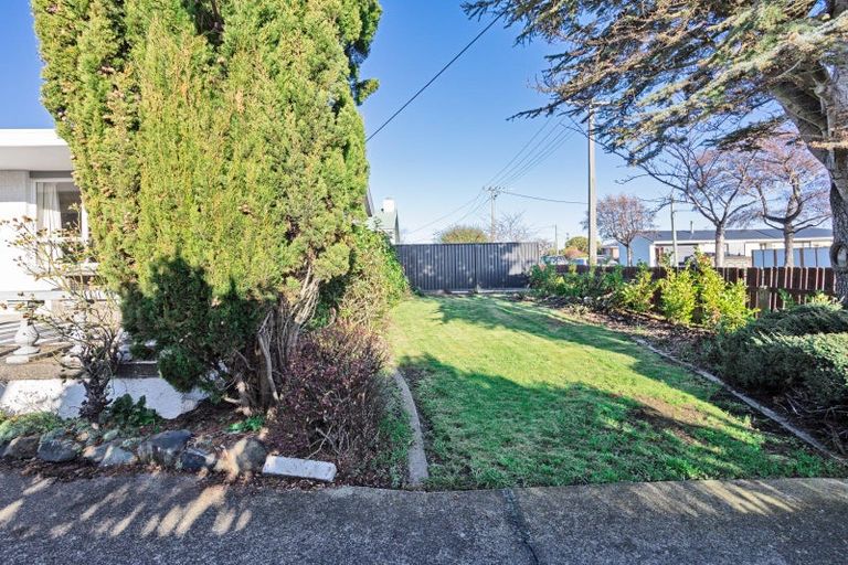 Photo of property in 21 Paterson Street, Grasmere, Invercargill, 9810