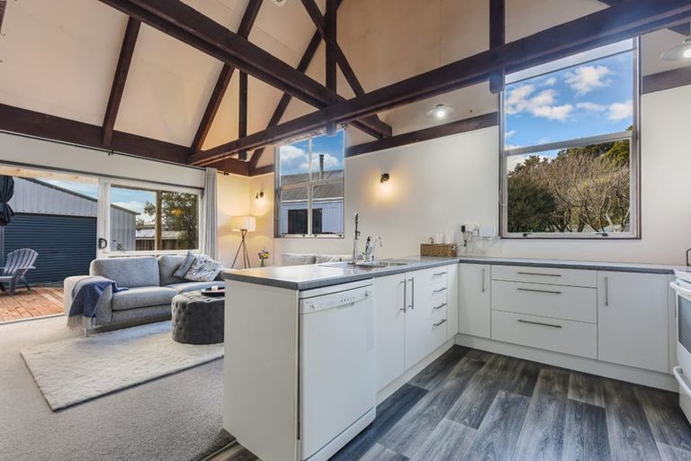 Photo of property in 16 Hunt Terrace, Wakefield, 7025