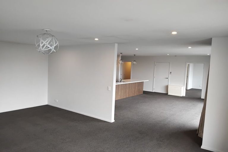 Photo of property in 1-2/10 Brunswick Street, Seaview, Timaru, 7910
