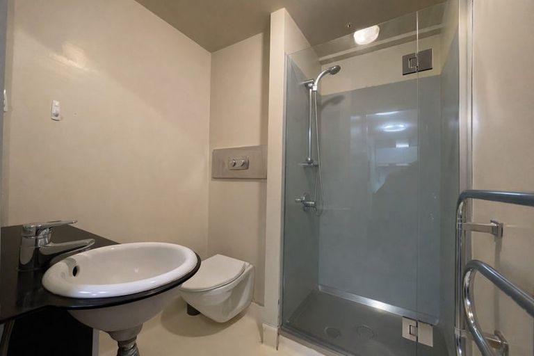 Photo of property in St Pauls Apartments, 63/43 Mulgrave Street, Thorndon, Wellington, 6011