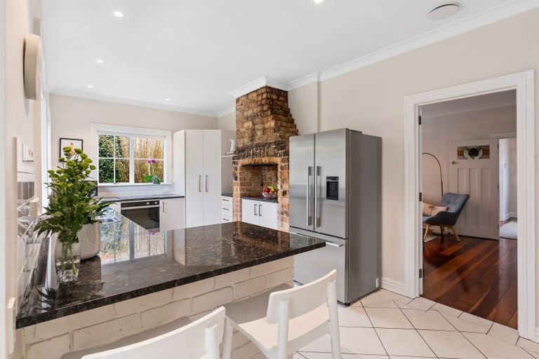 Photo of property in 6 Quadrant Road, Onehunga, Auckland, 1061