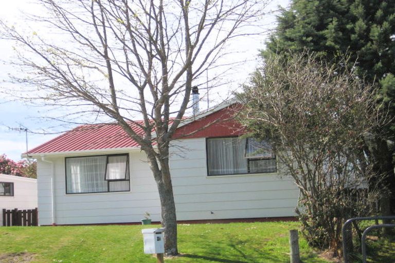 Photo of property in 9a Jet Place, Pukehangi, Rotorua, 3015