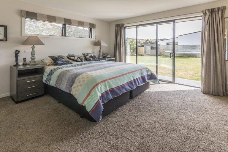 Photo of property in 3 Poppy Lane, Albert Town, Wanaka, 9305