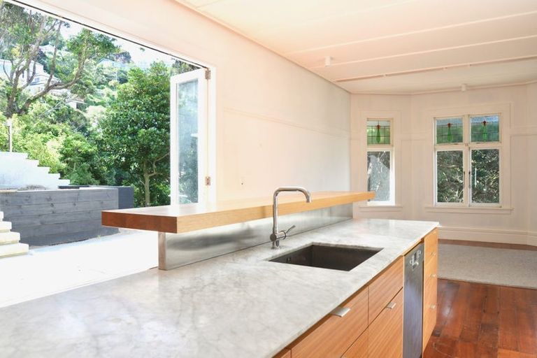 Photo of property in 67 Sar Street, Wadestown, Wellington, 6012