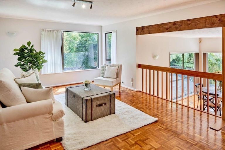 Photo of property in 51 Peterhouse Street, Tawa, Wellington, 5028