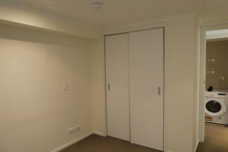 Photo of property in Bellagio Apartments, 1b/39 Taranaki Street, Te Aro, Wellington, 6011