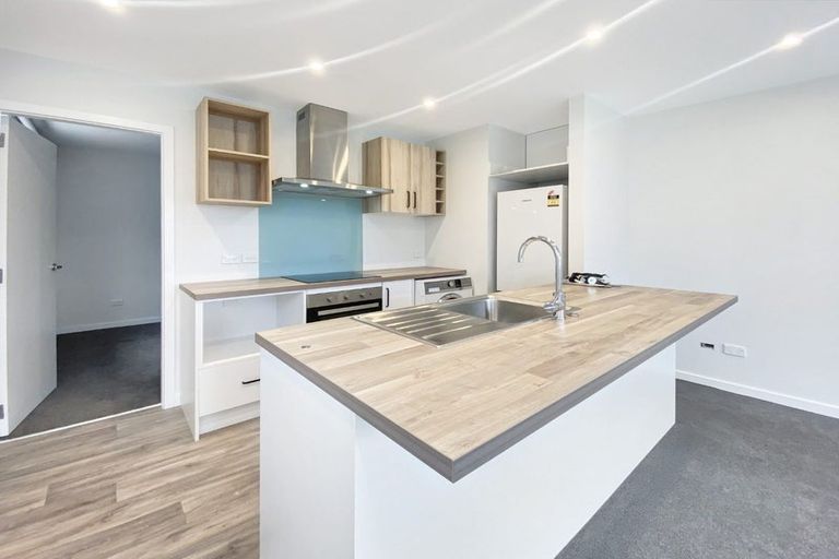 Photo of property in 49 Pembroke Road, Northland, Wellington, 6012