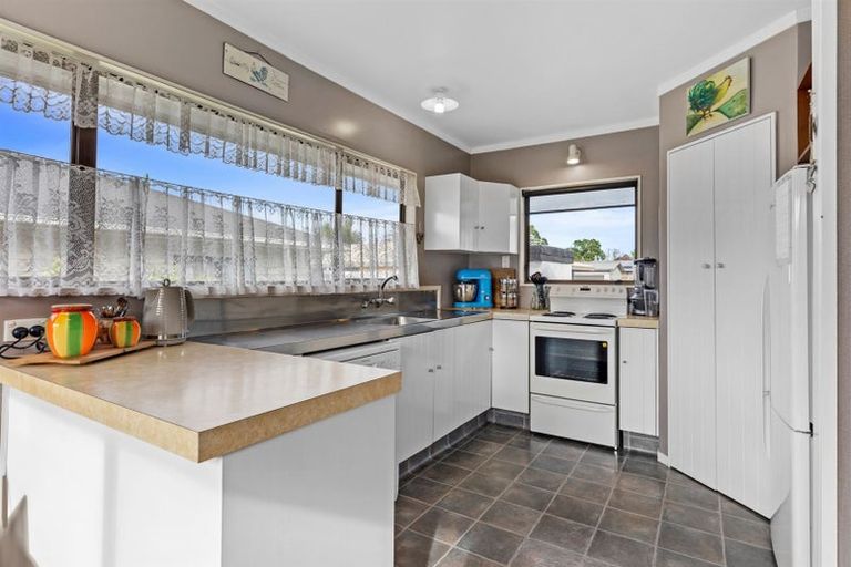 Photo of property in 10a Watling Street, Gate Pa, Tauranga, 3112
