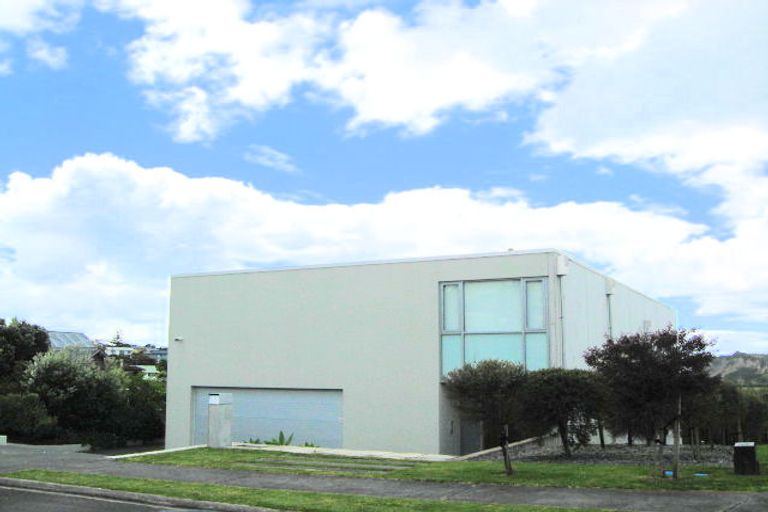 Photo of property in 21 Clansman Terrace, Gulf Harbour, Whangaparaoa, 0930