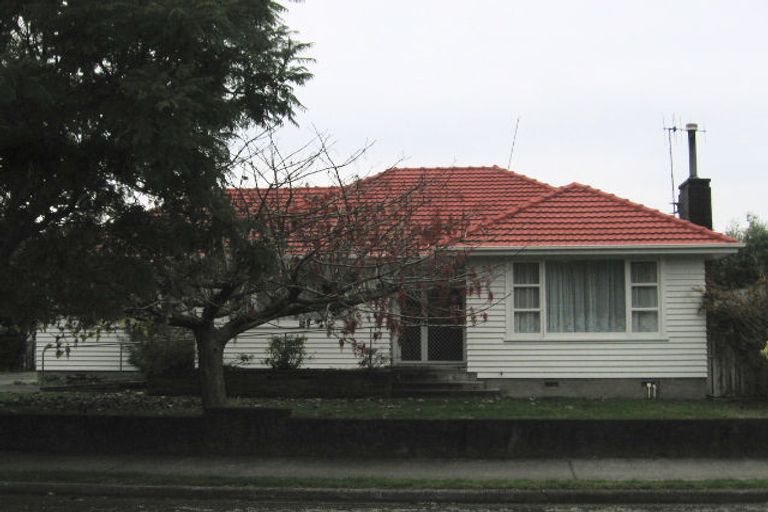 Photo of property in 15 Henderson Crescent, Onekawa, Napier, 4110