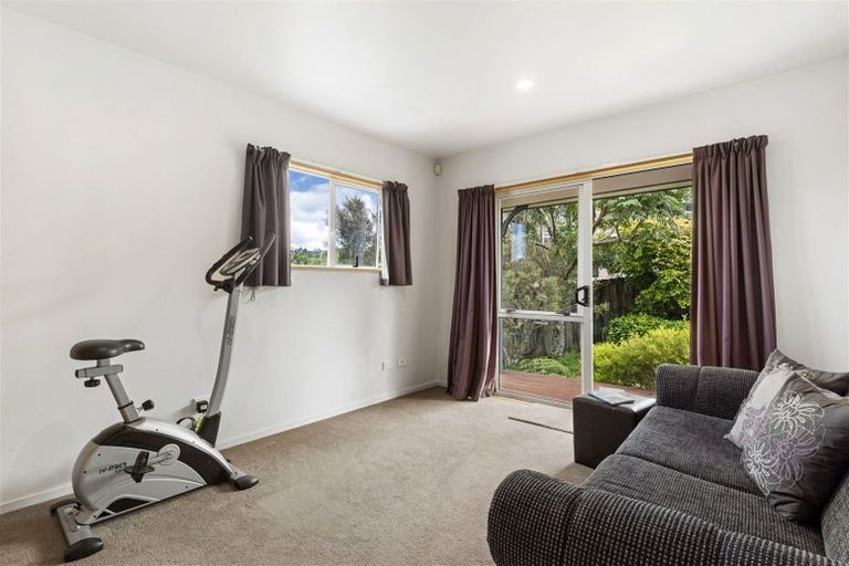 Photo of property in 3a Sample Road, Albany, Auckland, 0632