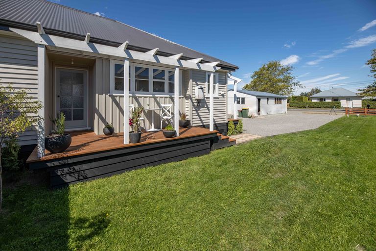 Photo of property in 2568 Bealey Road, Hororata, Darfield, 7572