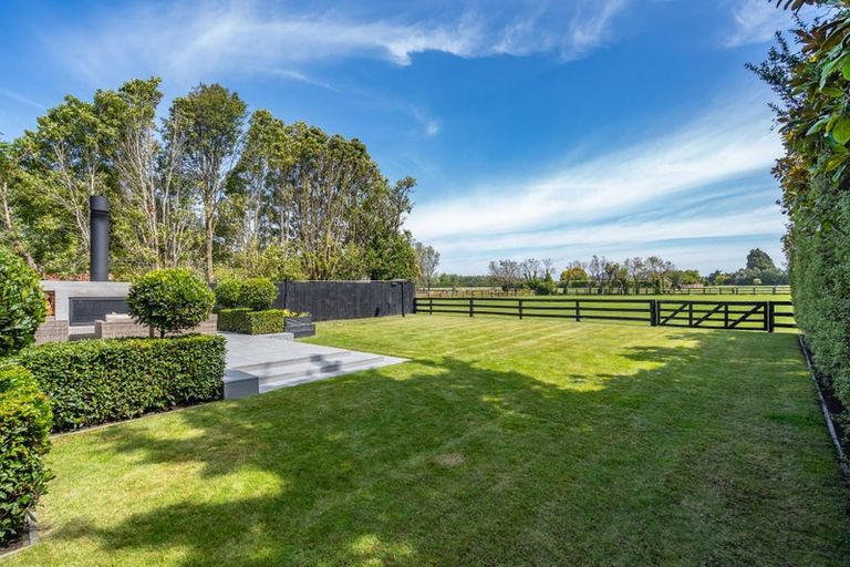 Photo of property in 44 Hawthornden Road, Avonhead, Christchurch, 8042