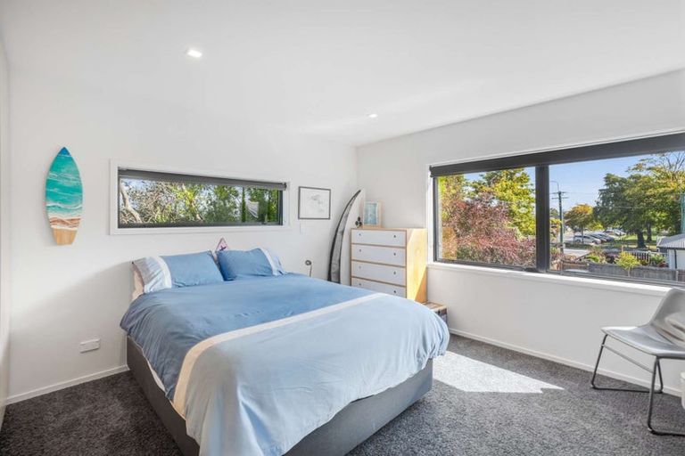 Photo of property in 53a Edward Avenue, Edgeware, Christchurch, 8013