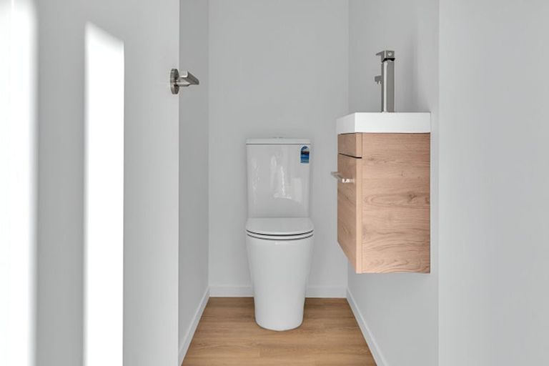 Photo of property in 112a Aldwins Road, Phillipstown, Christchurch, 8062