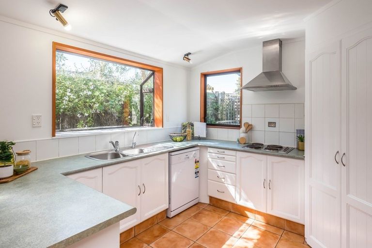 Photo of property in 90a Manly Street, Paraparaumu Beach, Paraparaumu, 5032