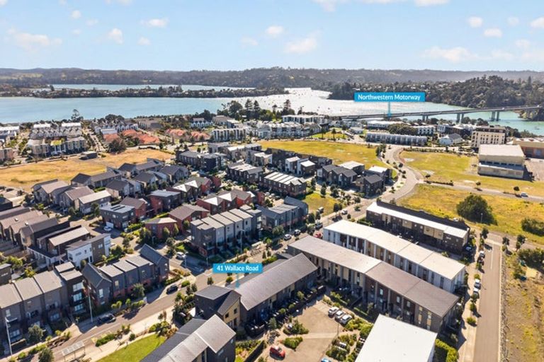 Photo of property in 41 Wallace Road, Hobsonville, Auckland, 0616