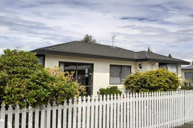 Photo of property in 5 Talbot Street, Motueka, 7120