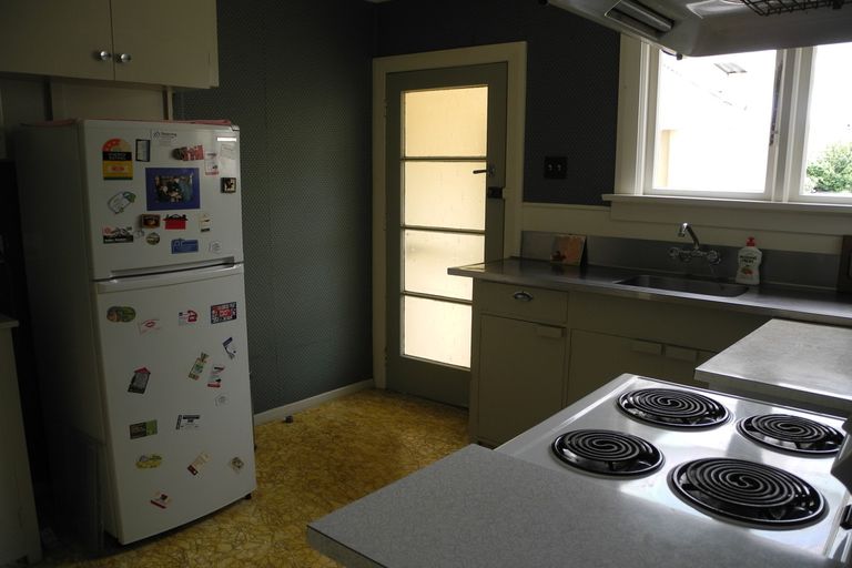 Photo of property in 56 Rhodes Street, Waimate, 7924