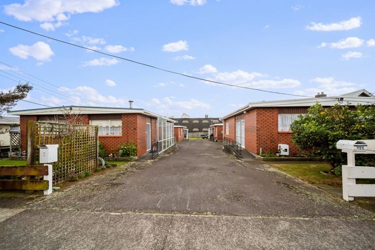 Photo of property in 127 Lemon Street, New Plymouth, 4312