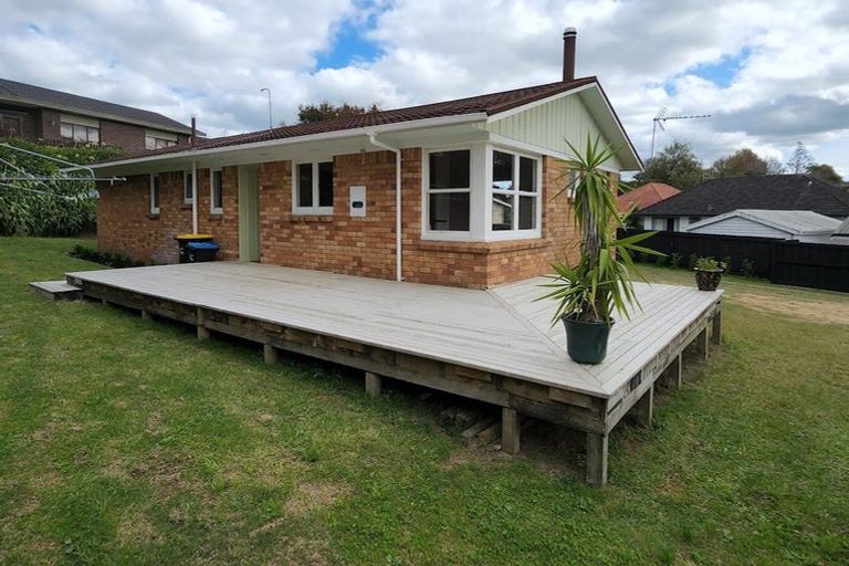 Photo of property in 241 Brady Street, Te Awamutu, 3800
