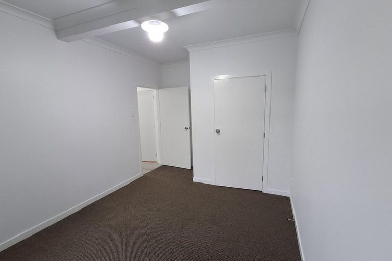 Photo of property in 71 Logie Street, Stokes Valley, Lower Hutt, 5019