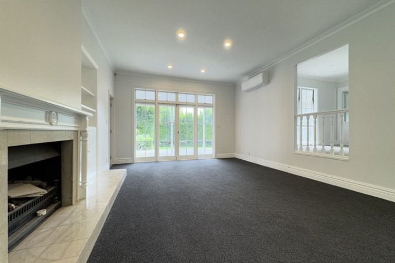 Photo of property in 14 Amreins Road, Waitakere, Henderson, 0782