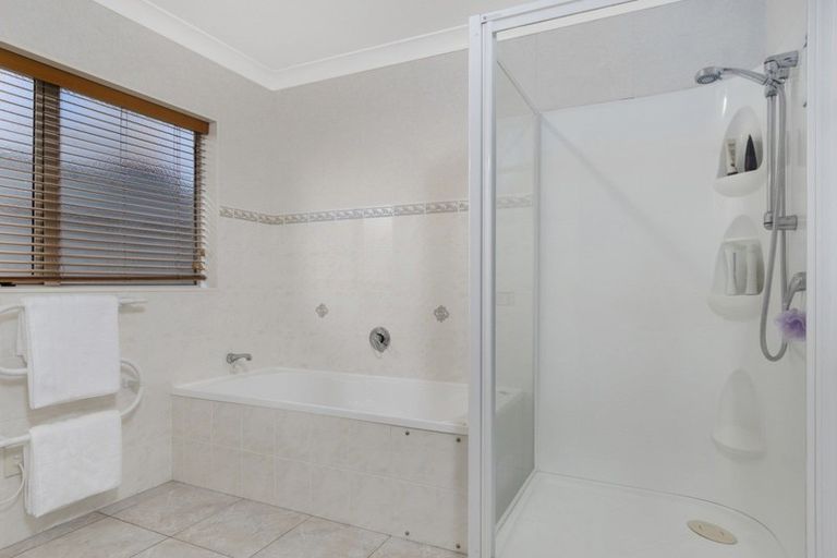 Photo of property in 13 Gleneagles Drive, Aongatete, Katikati, 3178