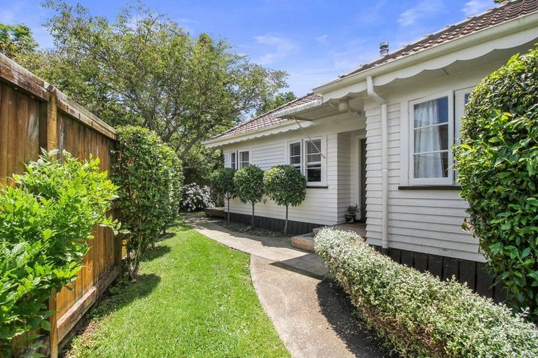 Photo of property in 9f Kakanui Avenue, Hillcrest, Hamilton, 3216