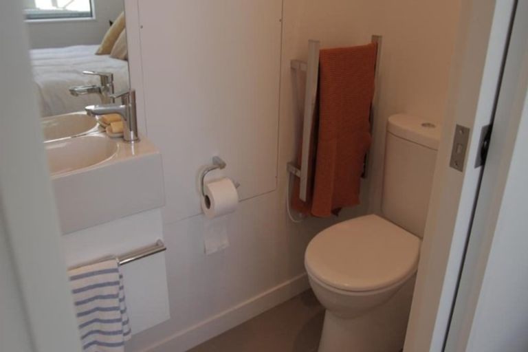 Photo of property in 7/24 Princess Terrace, Newtown, Wellington, 6021