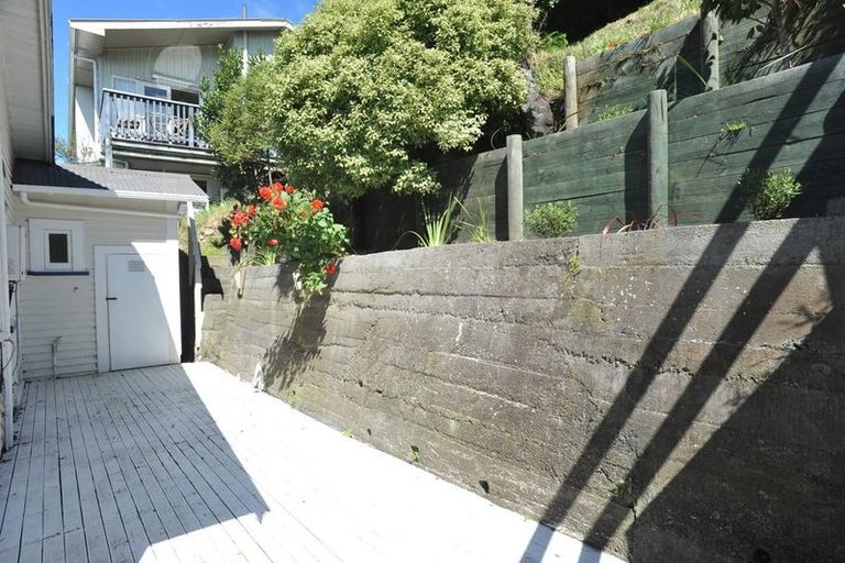 Photo of property in 82 Mitchell Street, Brooklyn, Wellington, 6021