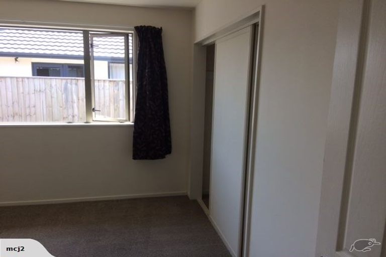 Photo of property in 218 Wainoni Road, Avondale, Christchurch, 8061