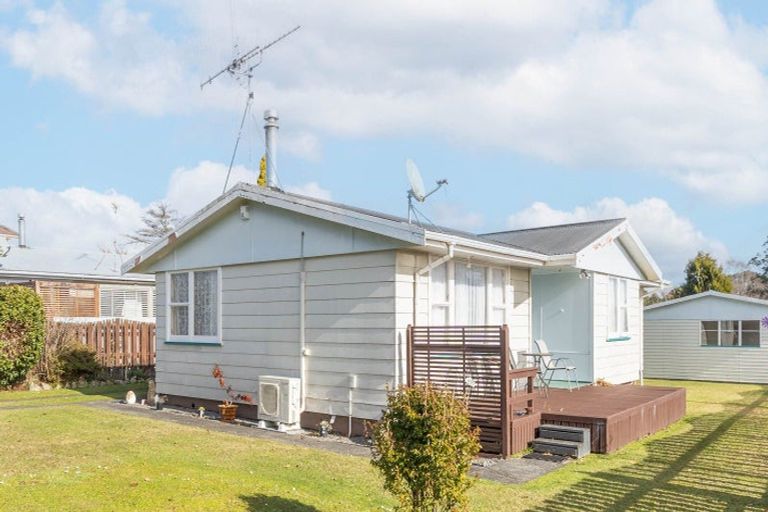 Photo of property in 22 Thompson Street, Tokoroa, 3420