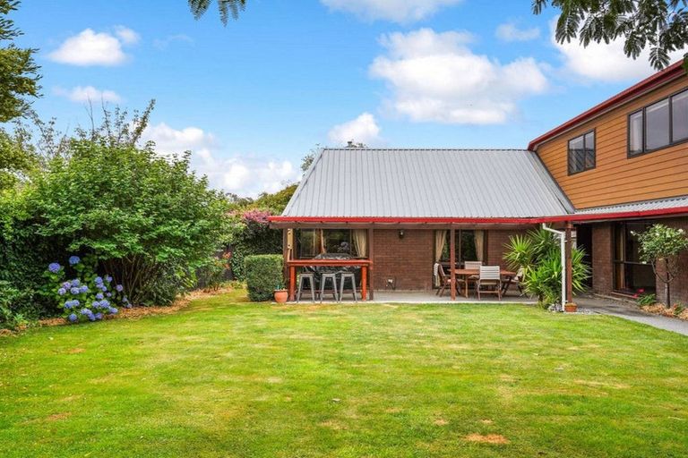 Photo of property in 13 Shanaway Close, Halswell, Christchurch, 8025